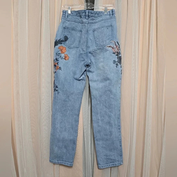 MINKPINK MP|D Wildflower Scando Jeans, Floral Embroidered, Straight Leg, EUC! - Picture 3 of 15